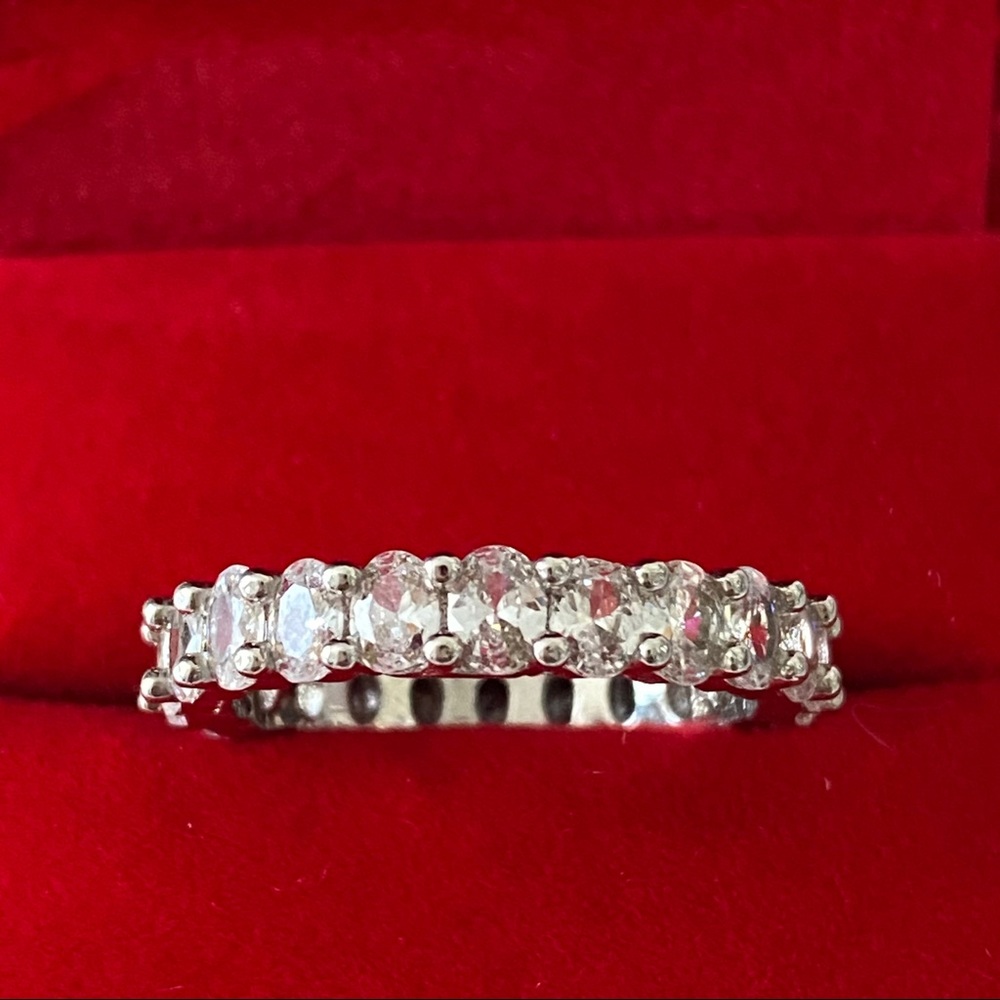 White Gold over 925 diamond eternity wedding ring - Picture 12 of 14